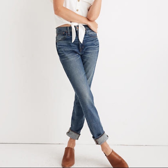 Madewell Pants - Madwell Distressed Cheek Highrise Boyjeans